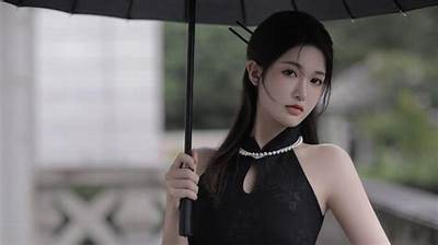 精选高清美女视频在线分享，带你领略不一样的视觉盛宴与魅力。